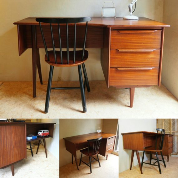 A- symmetrisch Bureau met achtervak - jaren 60 - 128x70cmH76cm - sold