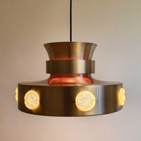 VITRIKA Hanglamp Deens vintage design - Messing met kunststof glaasjes en met kunststof diffuser - met klein oranje lichtaccent dmv coating binnenin - Ø36cm H25cm totale lengte 160cm - €265