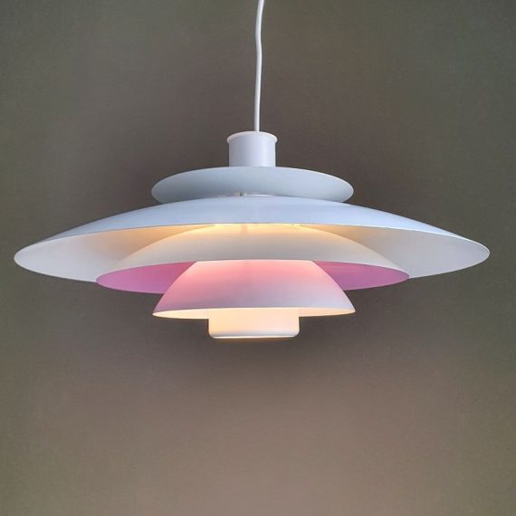 Vintage Deens design Schalenlamp van Form Light in off white/wit met 1 schaal met een lila paarse binnenkant, wat een heel fijn licht geeft - Ø 50cm - in goede staat, 1 klein bijgestipt krasje aan de binnenkant van de grote schaal - sold