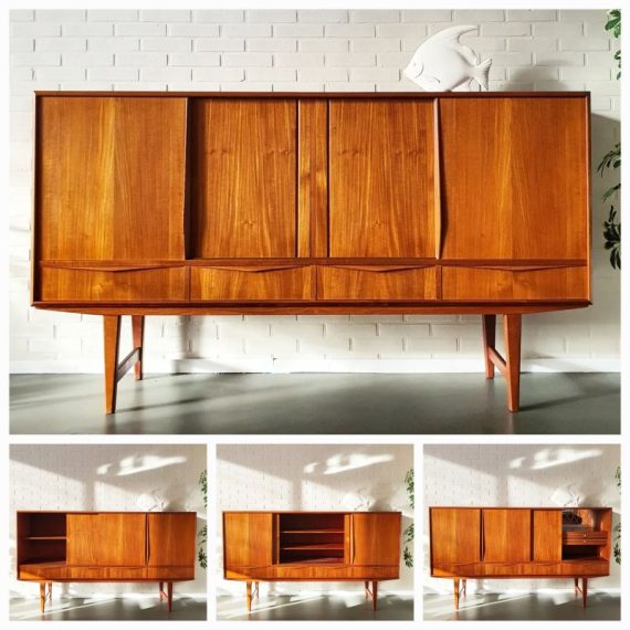 Deense Teak Kast / Mid Century Danish design Sideboard by E. W. Bach for Sejling Skabe, 60s - in zeer goede staat, op 1 plek van het blad wat lichte bijgewerkte gebruikssporen - B197xD45xH113cm - prachtige afwerking en binnenruimte - € 1685