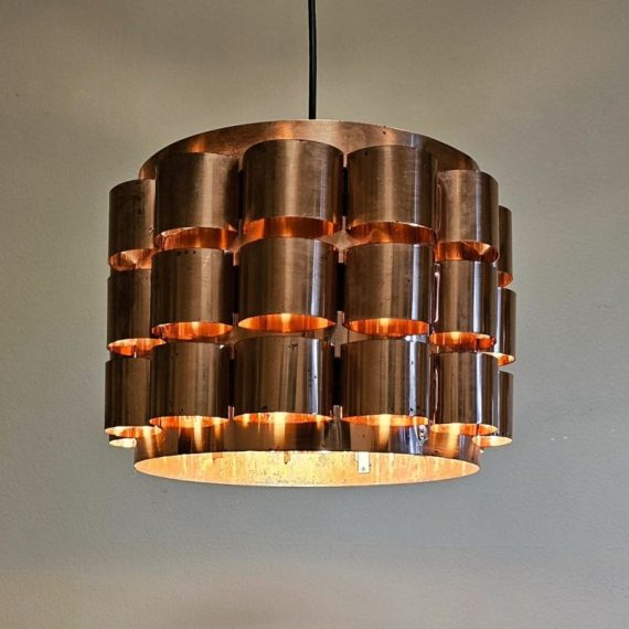 Grote Vintage koperen Deense Hanglamp by Werner Schou voor Coronell Electro A/S, Danmark jaren 60 - Ø 32cm - in goede vintage staat en prachtig gepatineerd - € 295