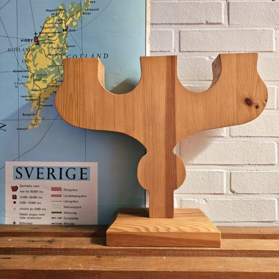 Grote Zweedse houten Kandelaar, uniek! - 40x35cm - in zeer goede staat - € 155