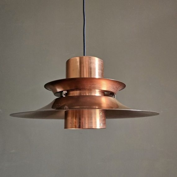 Vintage Deens design massief koperen Hanglamp, door sommigen toegeschreven aan Vitika maar nog niet gemerkt gezien - Ø35cm - in goede staat met prachtig patina aan het koper (poetsen kan altijd nog) - ophangklaar - € 290