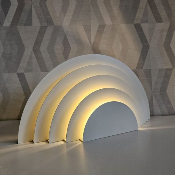 Meander Wandlamp by Cesare Casati & C. Emanuele Ponzio voor Raak Amsterdam, jaren 70. Ook te gebruiken als Tafellamp - 50x26x12cm - Wit metaal, in zeer goede vintage staat, nagekeken en ophangklaar - € 695